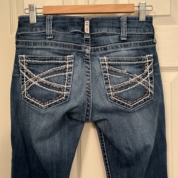 Ariat R.E.A.L. Women’s Stretch Entwined Distressed Boot Cut Jeans Sz 27R Western - Picture 5 of 12